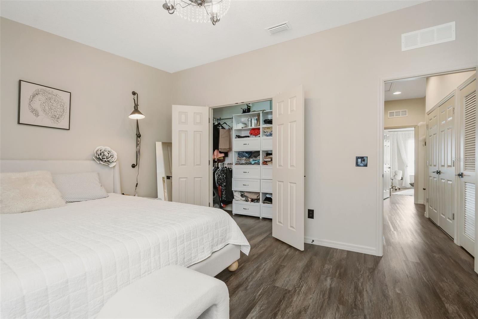 Image 21 of 37 For 1819 Sommarie Way