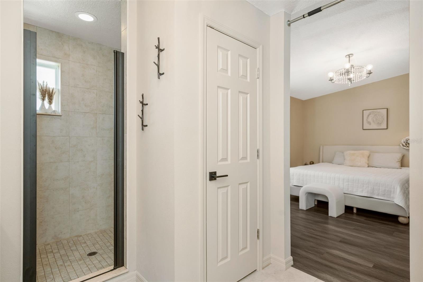 Image 28 of 37 For 1819 Sommarie Way