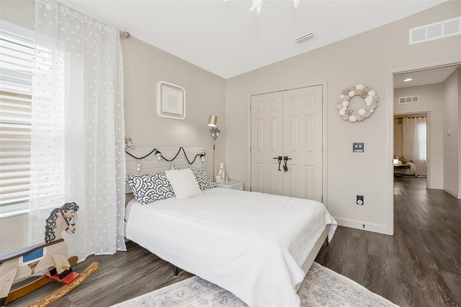 Image 30 of 37 For 1819 Sommarie Way