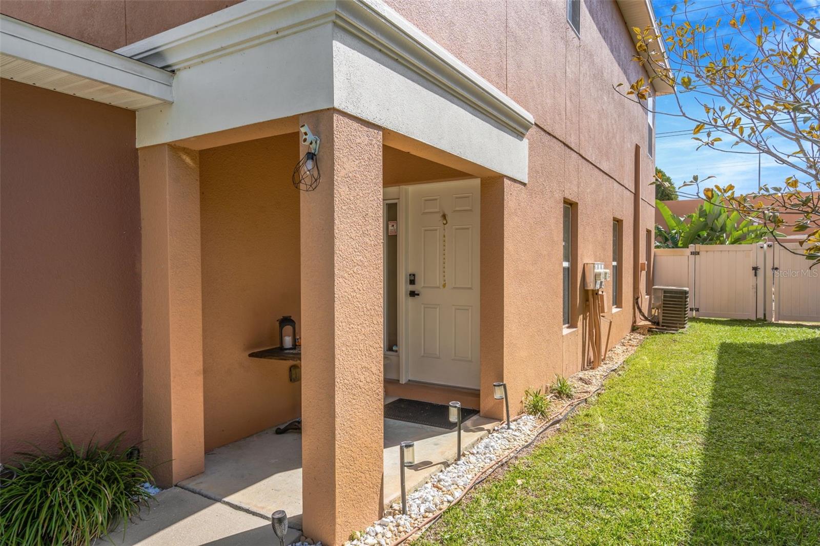 Image 5 of 37 For 1819 Sommarie Way