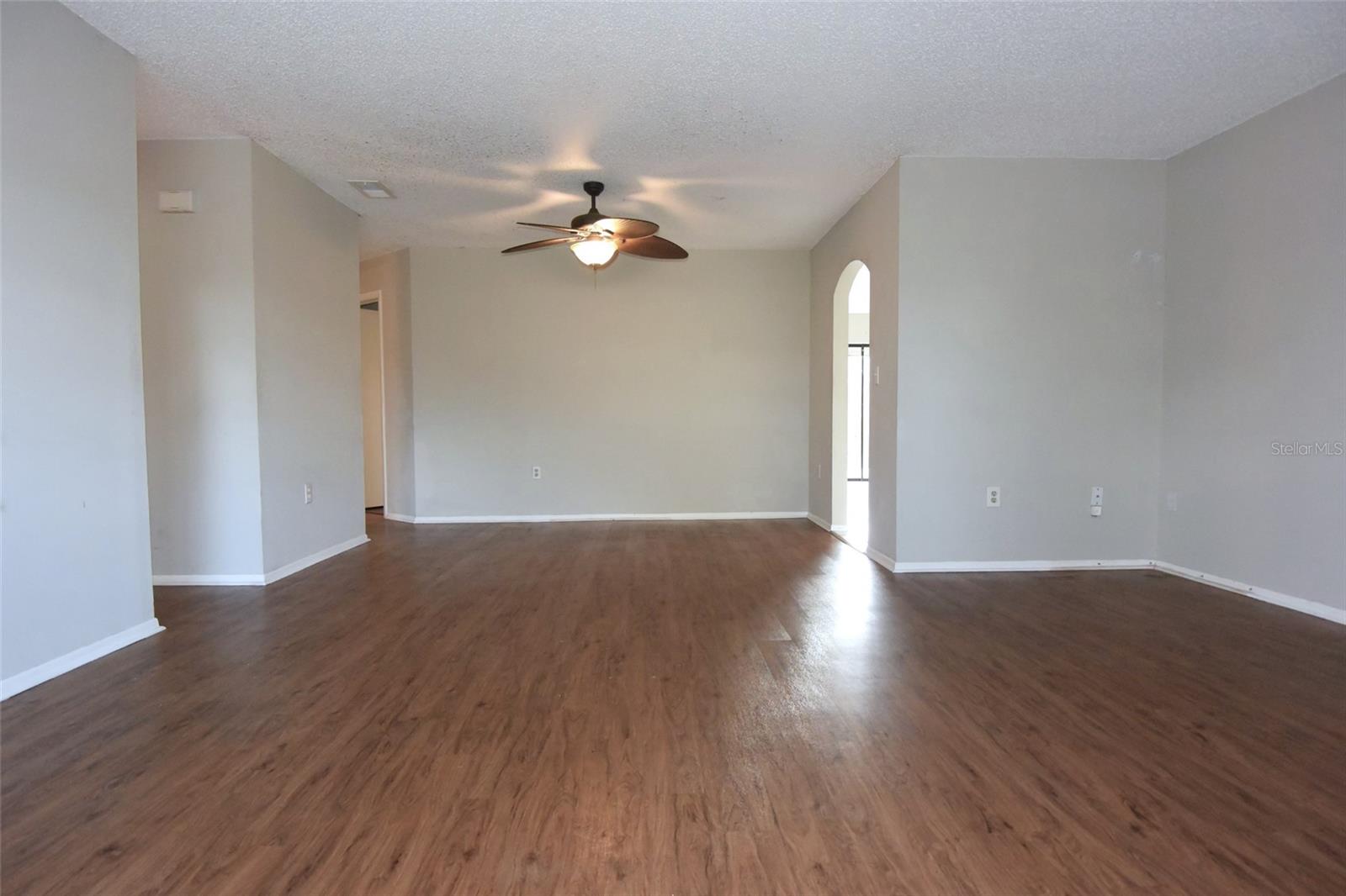 Image 11 of 42 For 7841 Osteen Road