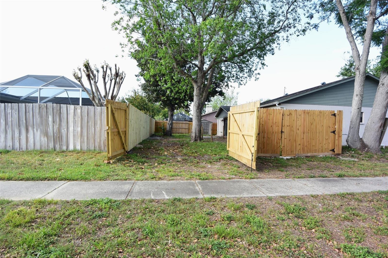 Image 5 of 42 For 7841 Osteen Road