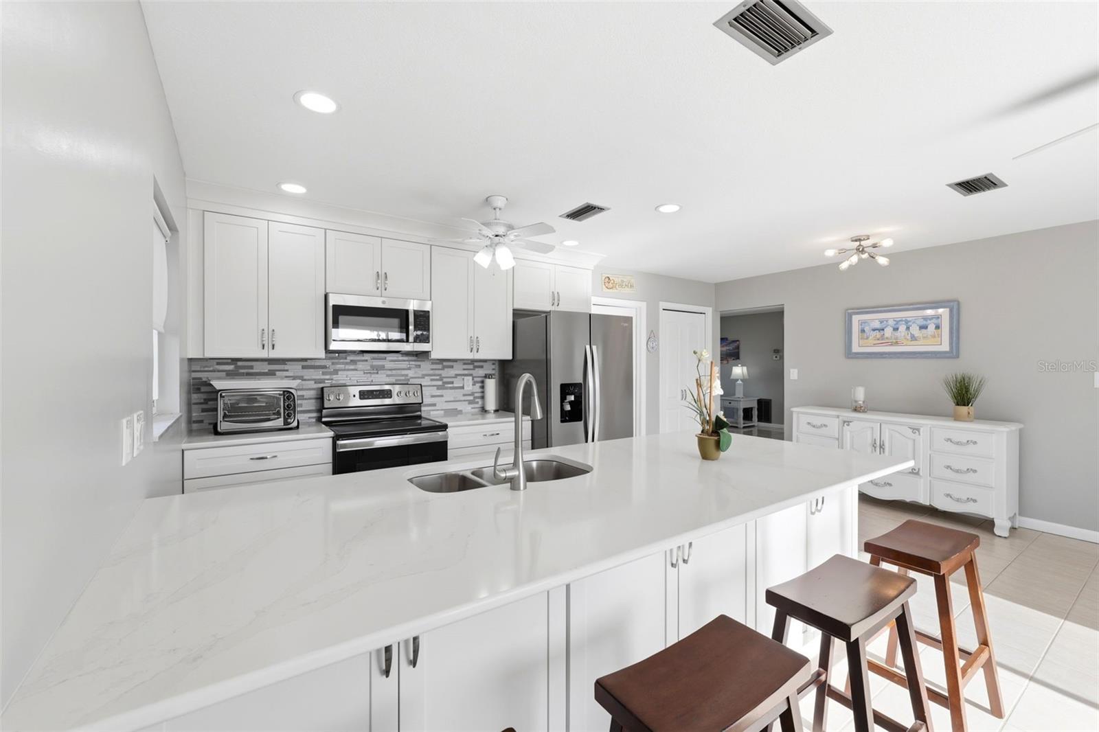 Image 14 of 59 For 4926 Forecastle Drive