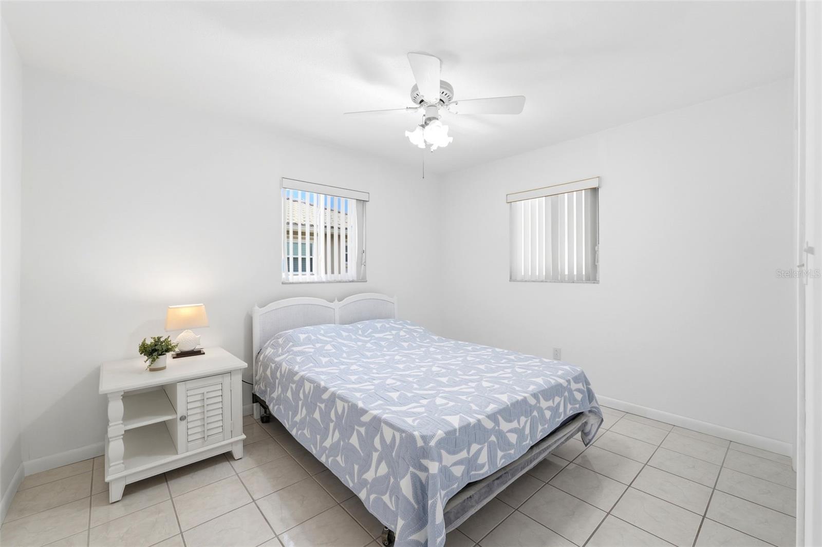 Image 20 of 59 For 4926 Forecastle Drive