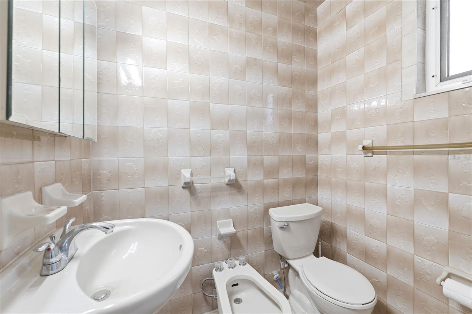 Image 21 of 59 For 4926 Forecastle Drive