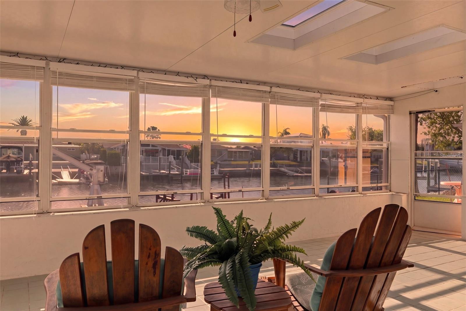 Image 25 of 59 For 4926 Forecastle Drive