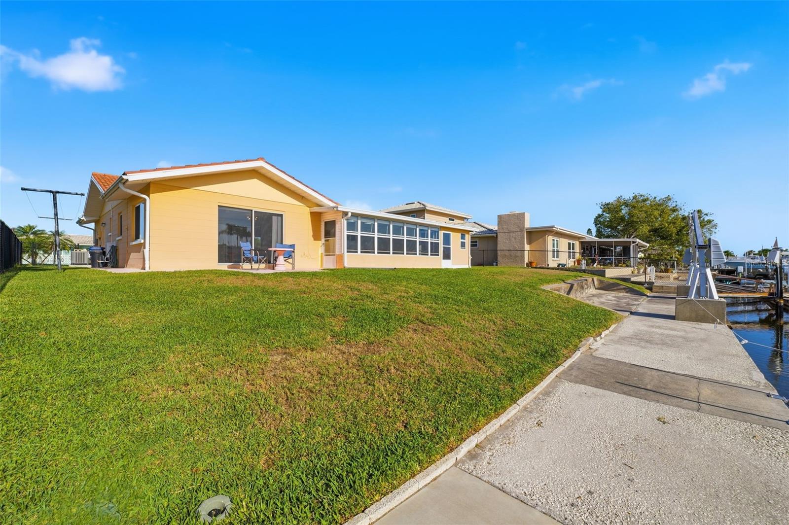 Image 32 of 59 For 4926 Forecastle Drive