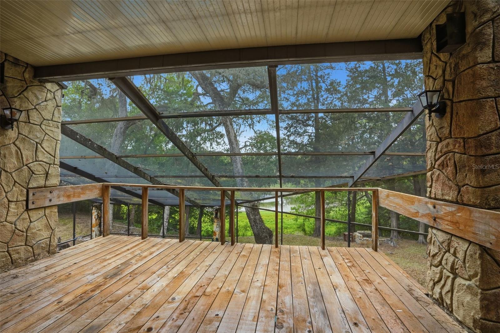 Image 55 of 100 For 16650 53rd Lane