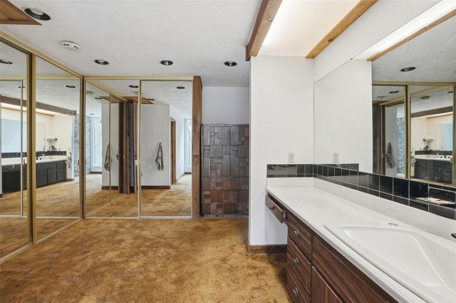 Image 63 of 100 For 16650 53rd Lane