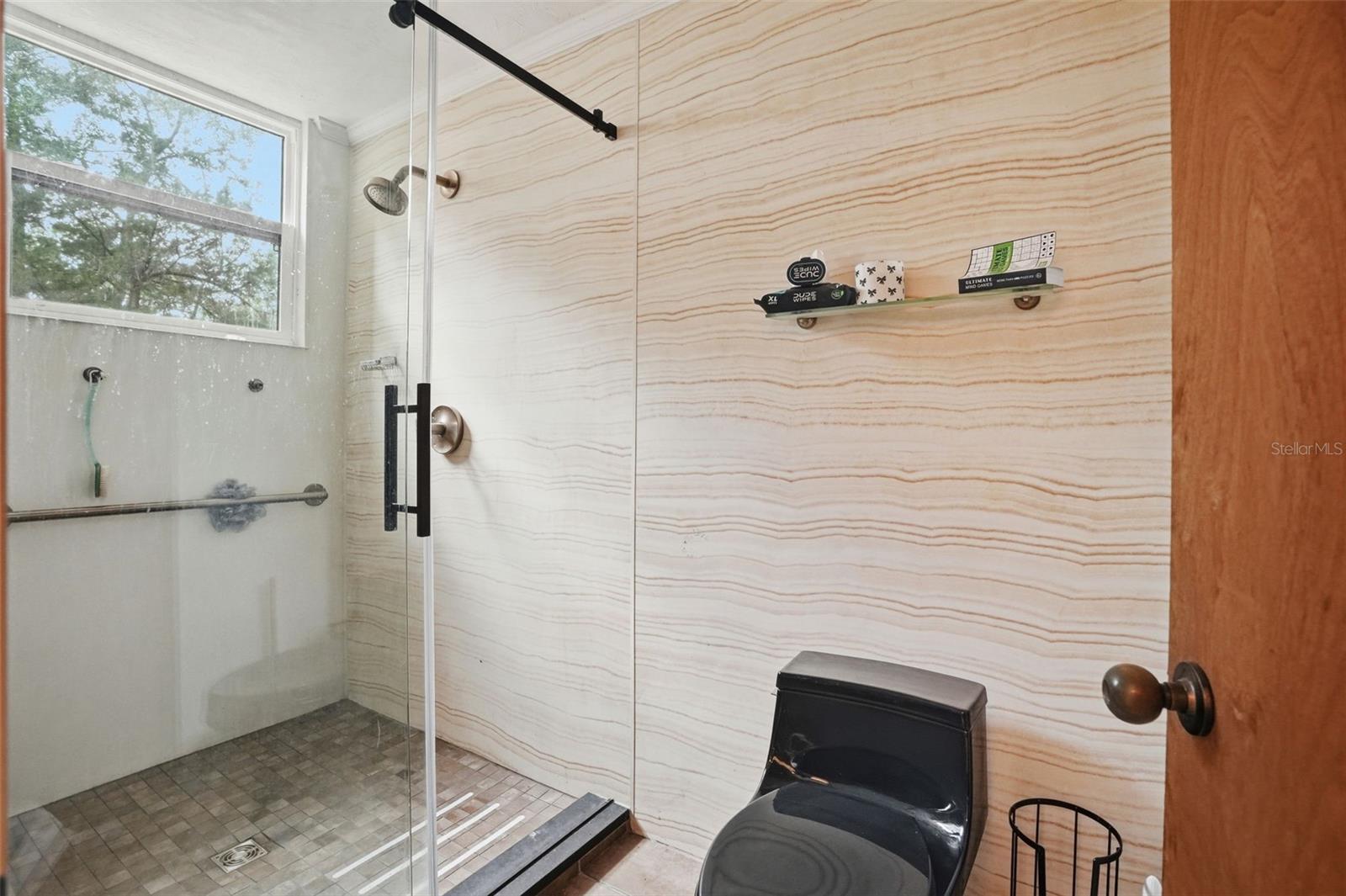 Image 65 of 100 For 16650 53rd Lane