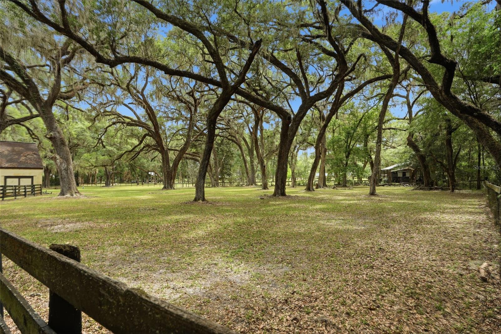Image 87 of 100 For 16650 53rd Lane