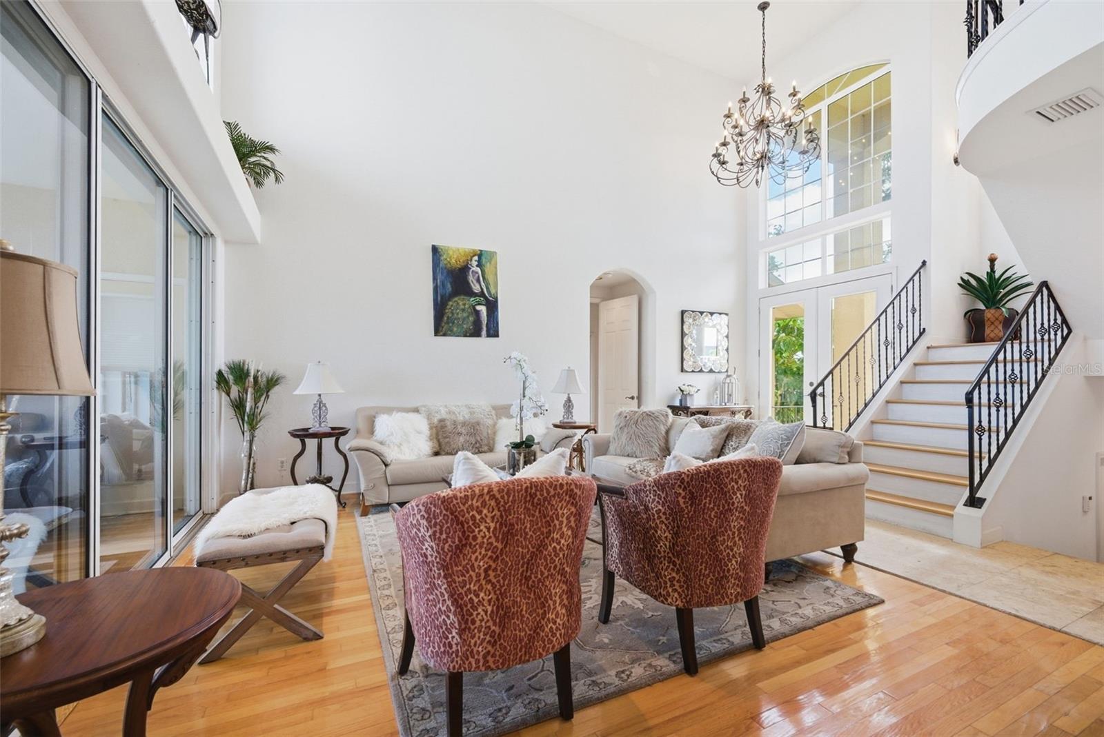 Listing photo id 10 for 2017 Harbour Watch Circle