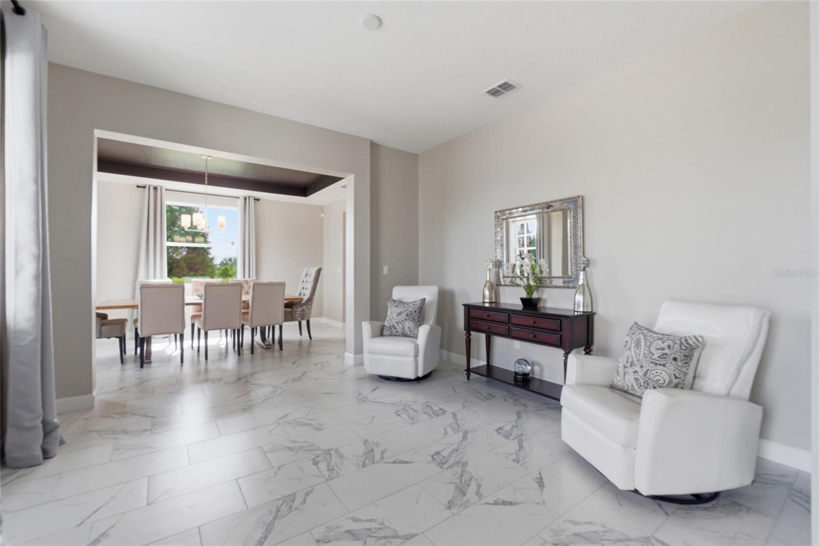 Image 18 of 60 For 1709 Southern Red Oak Court