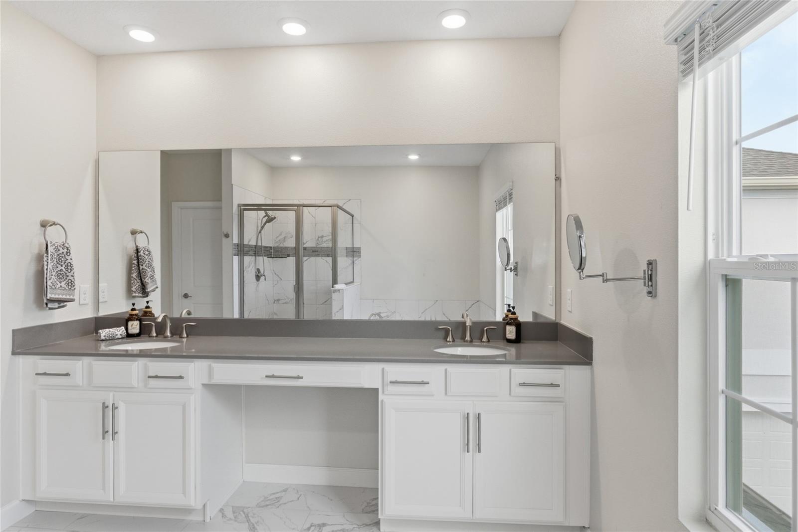 Image 38 of 60 For 1709 Southern Red Oak Court