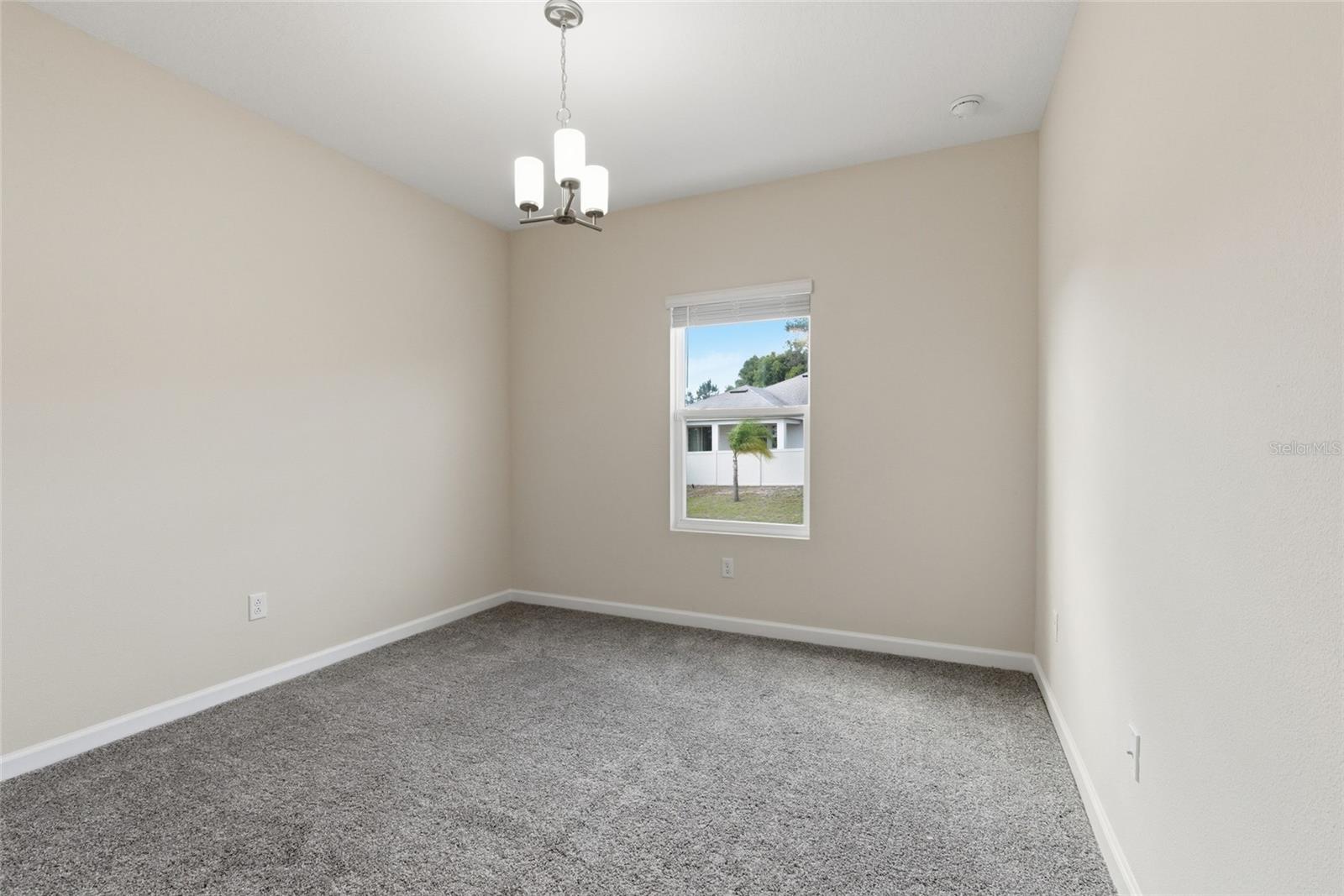 Image 39 of 60 For 1709 Southern Red Oak Court