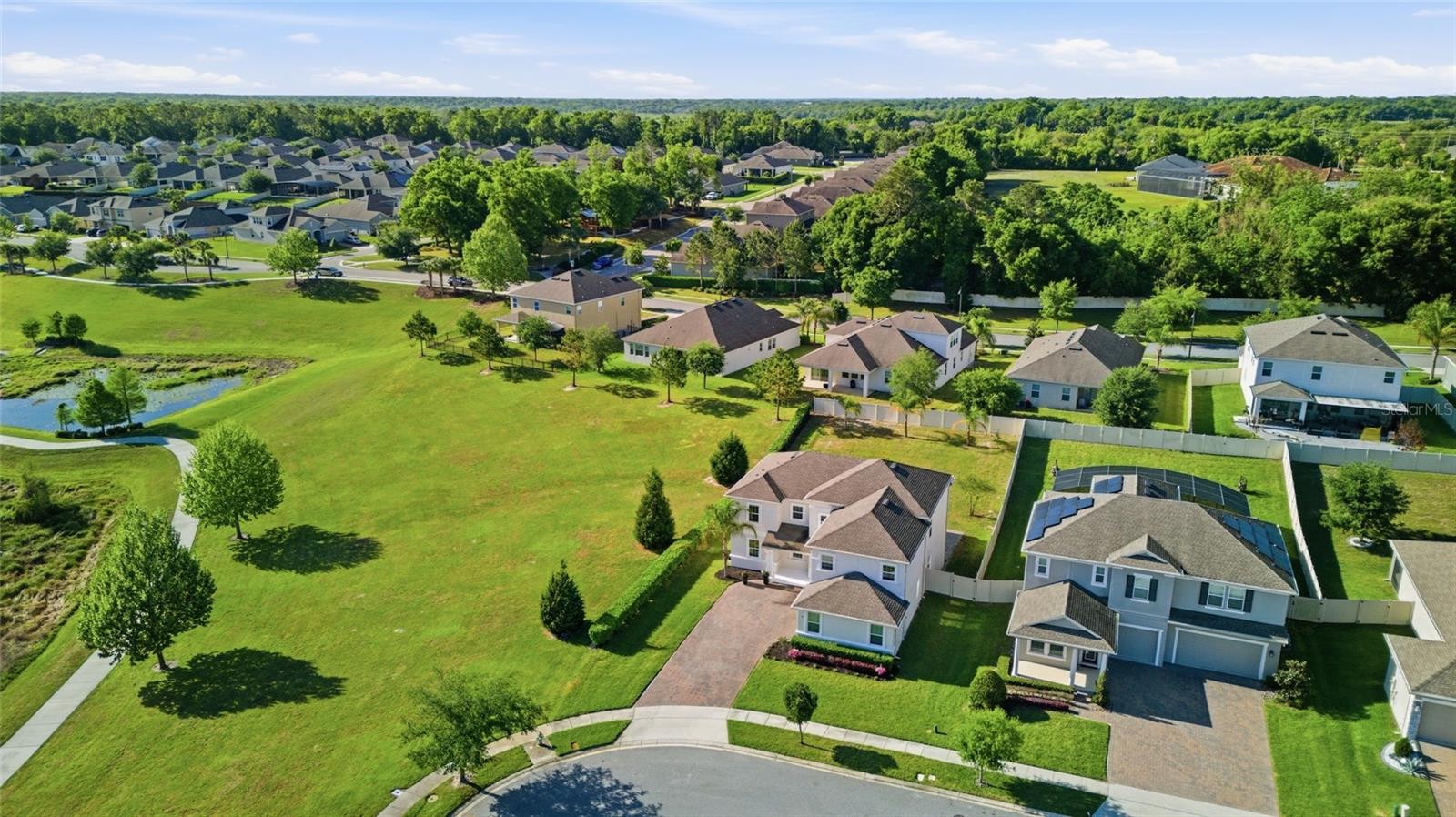Image 4 of 60 For 1709 Southern Red Oak Court