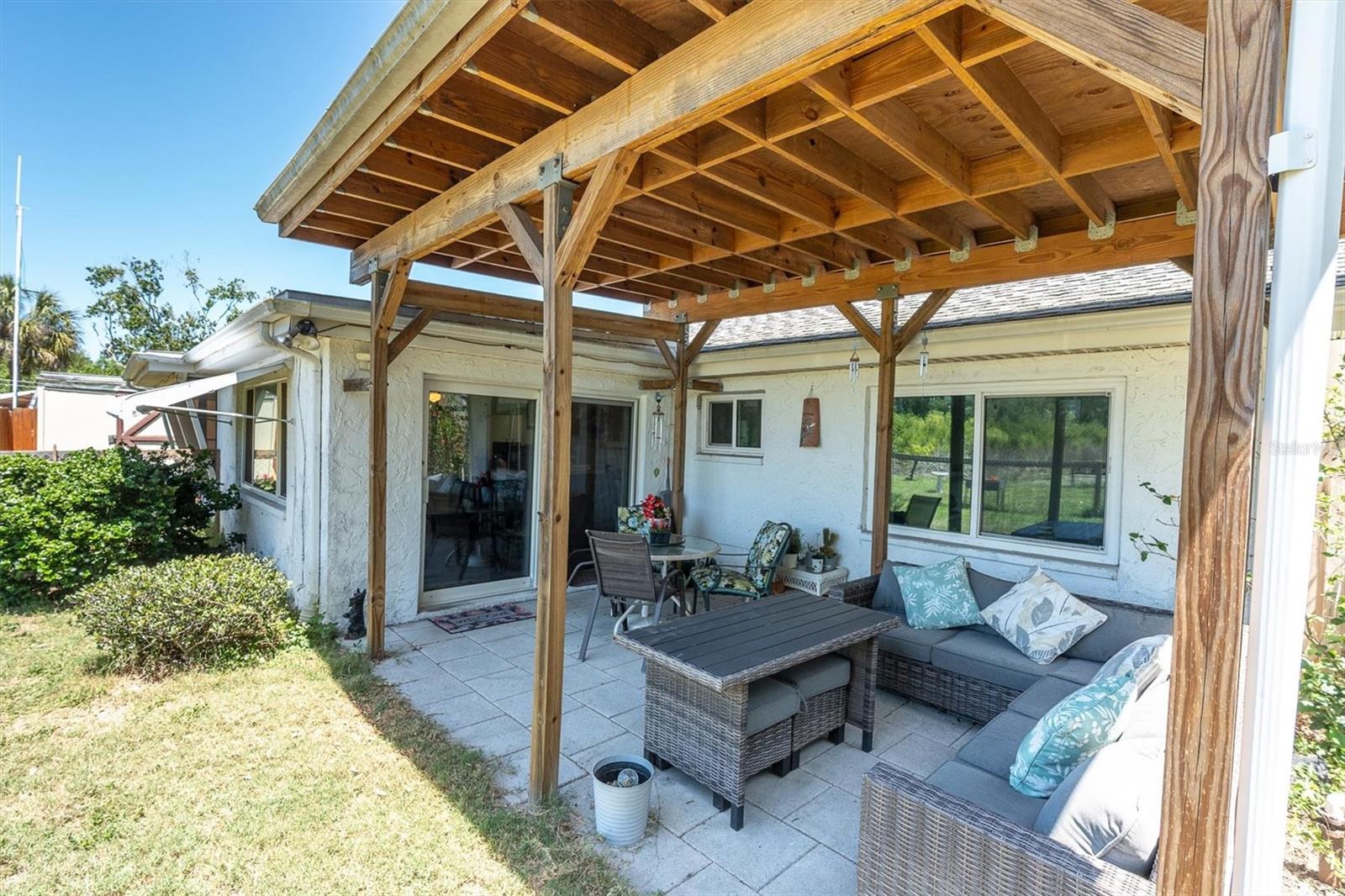 Image 2 of 37 For 3421 Overland Drive