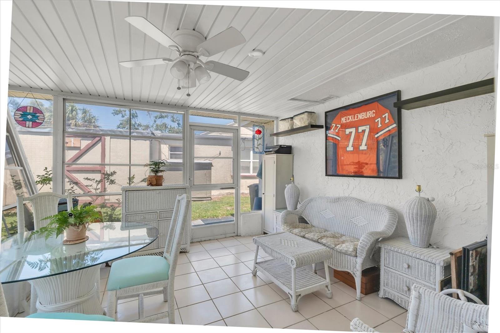 Image 28 of 37 For 3421 Overland Drive