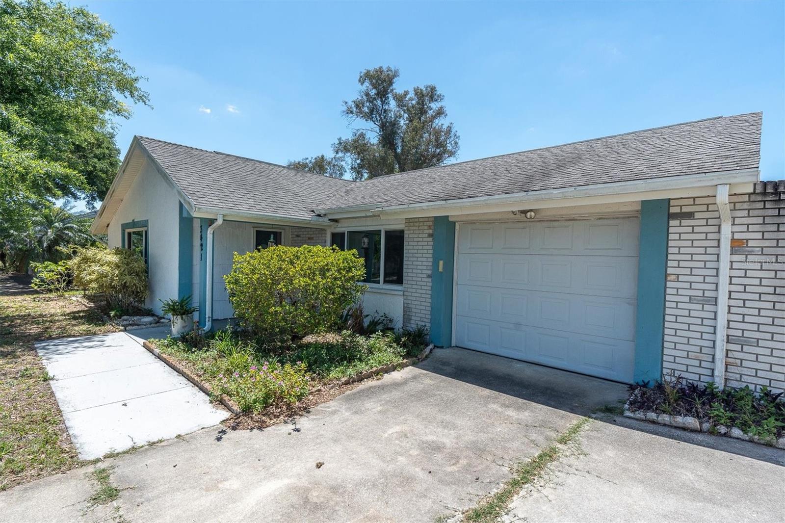 Image 34 of 37 For 3421 Overland Drive