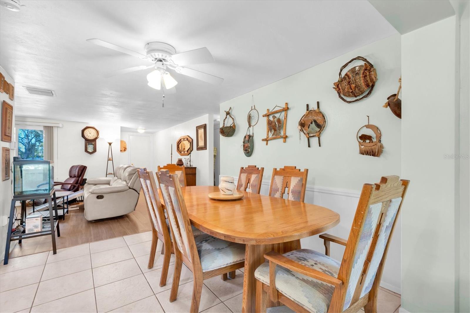 Image 8 of 37 For 3421 Overland Drive