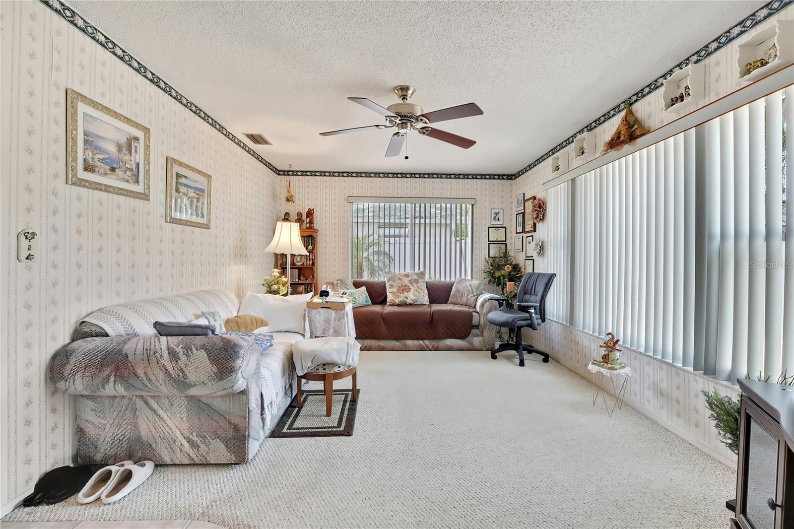 Image 14 of 35 For 3353 Murrow Street