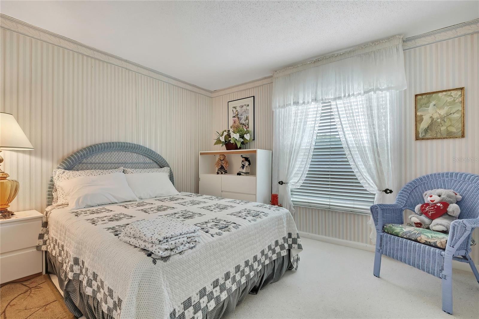 Image 22 of 35 For 3353 Murrow Street