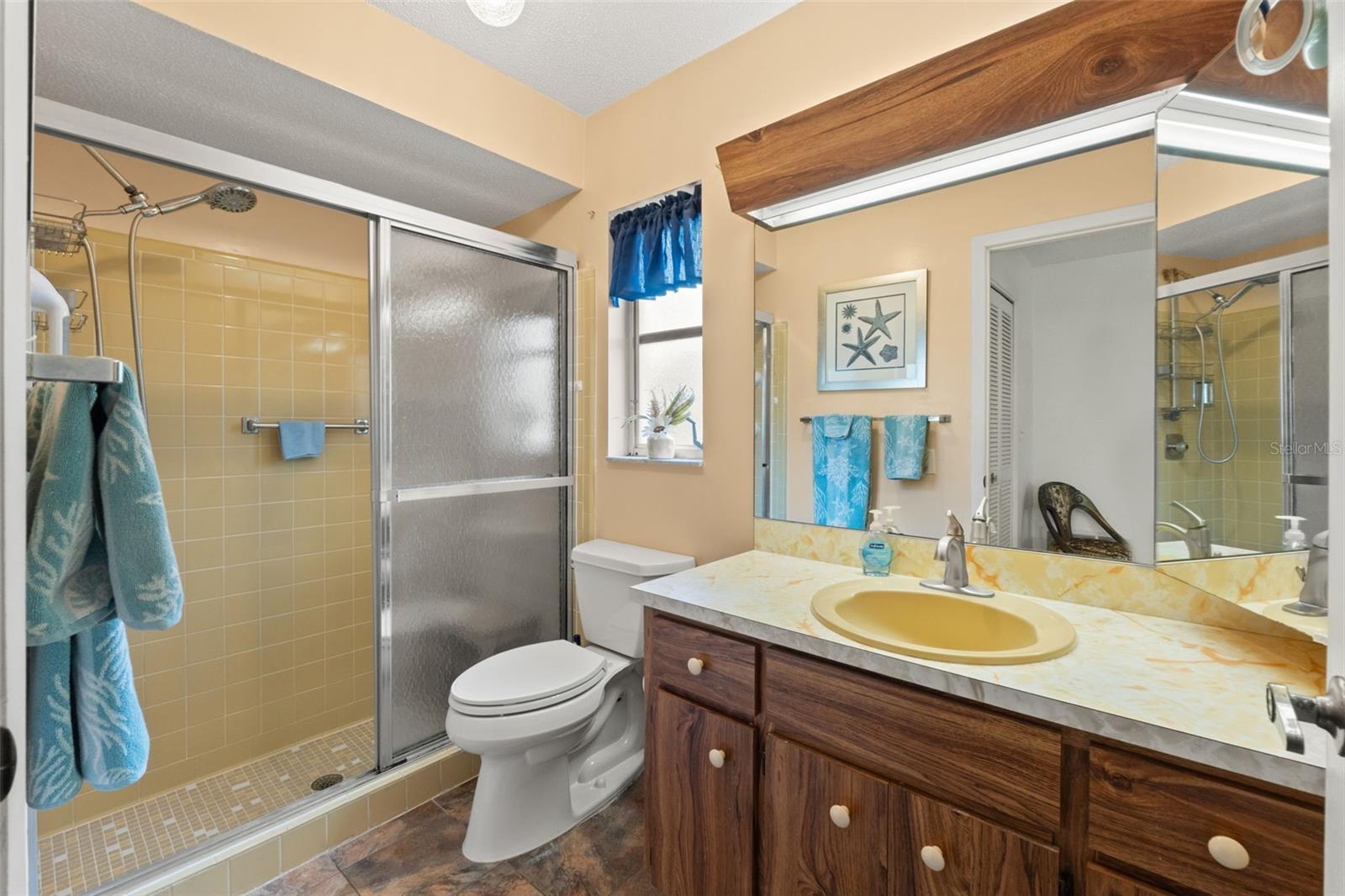 Image 11 of 37 For 8510 Winding Wood Drive