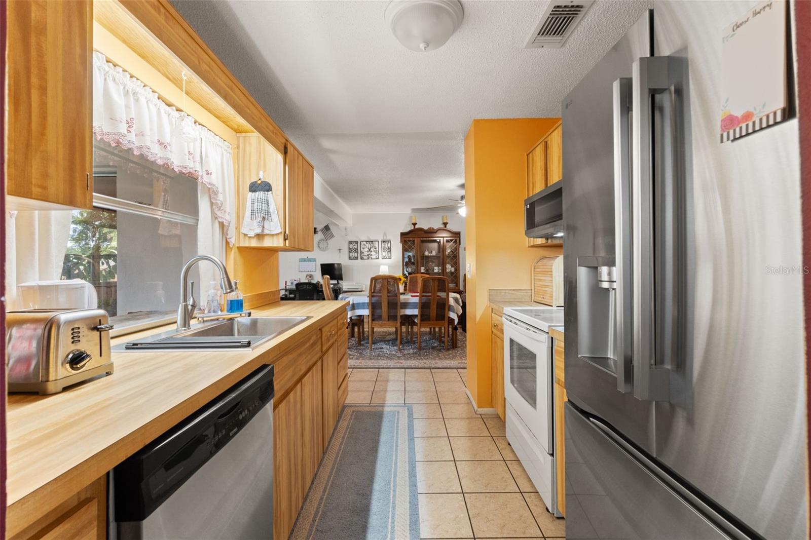 Image 15 of 37 For 8510 Winding Wood Drive