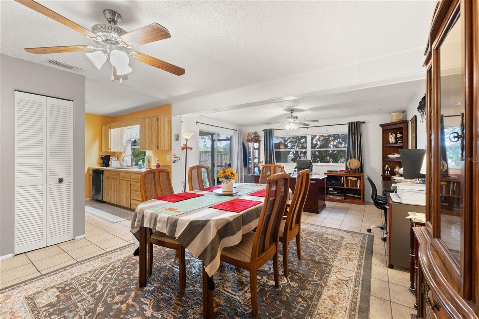 Image 19 of 37 For 8510 Winding Wood Drive