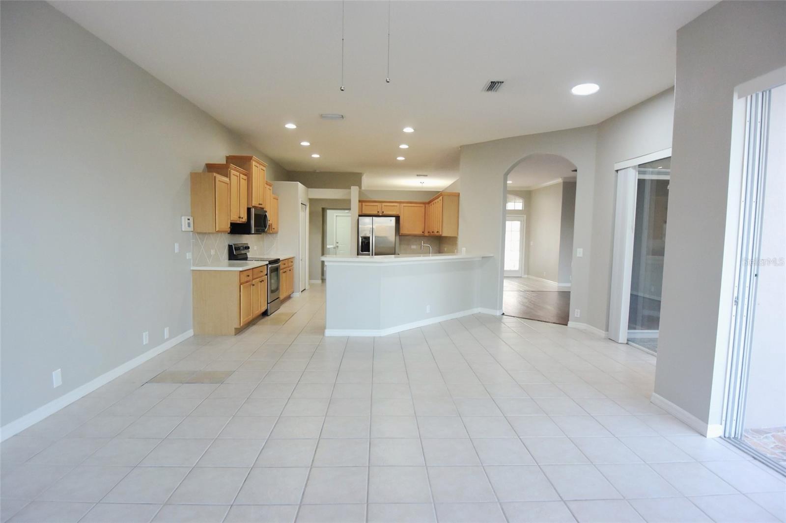 Image 10 of 54 For 1632 Bayfield Court