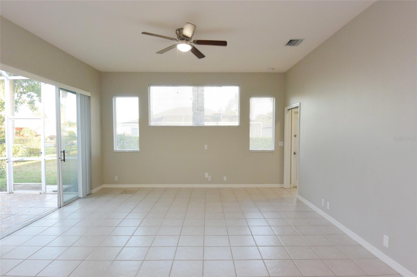 Image 11 of 54 For 1632 Bayfield Court