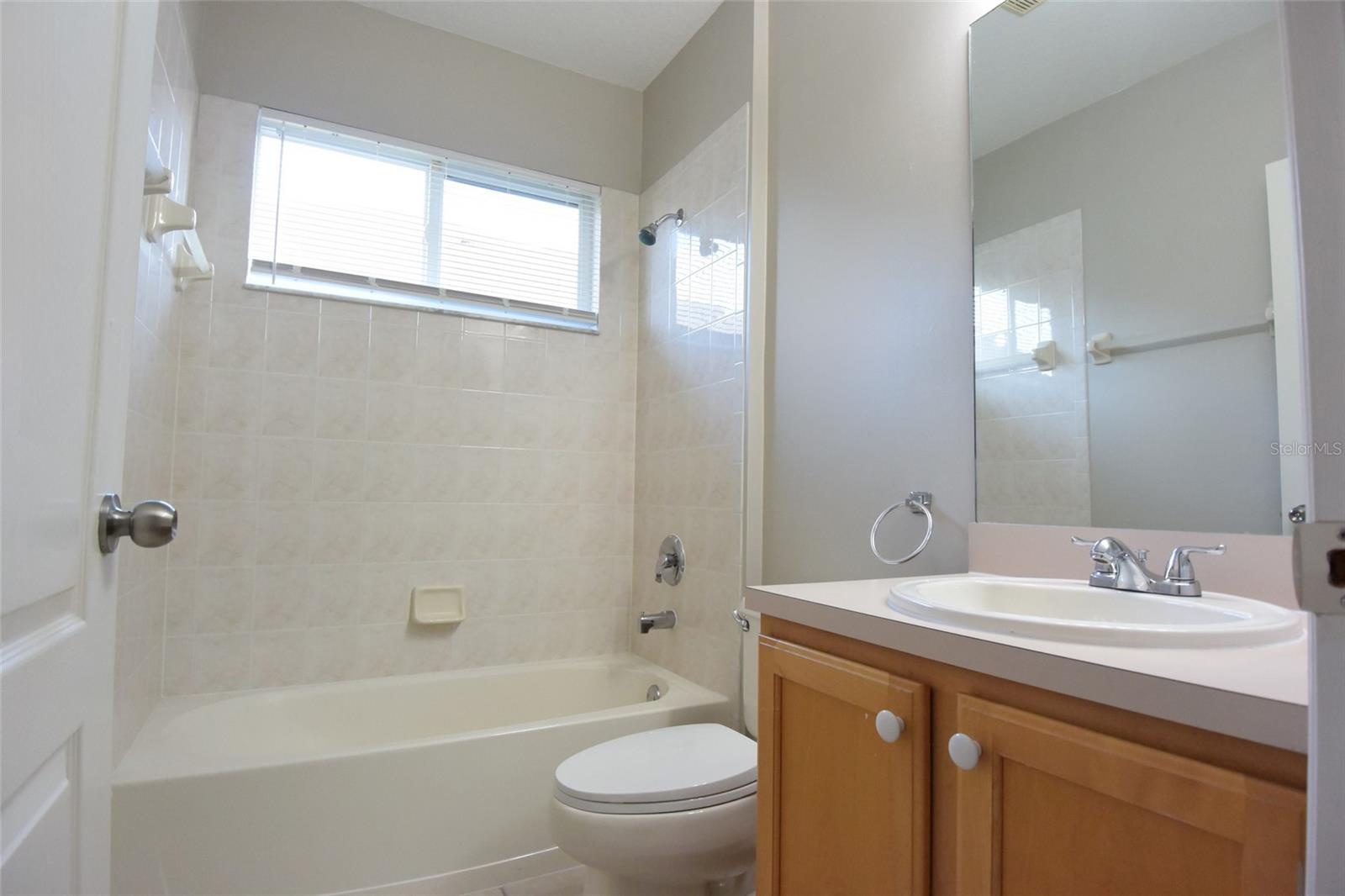 Image 33 of 54 For 1632 Bayfield Court