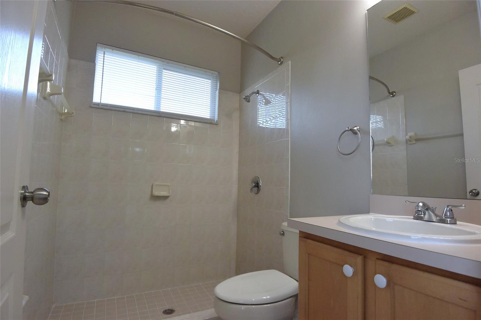 Image 36 of 54 For 1632 Bayfield Court