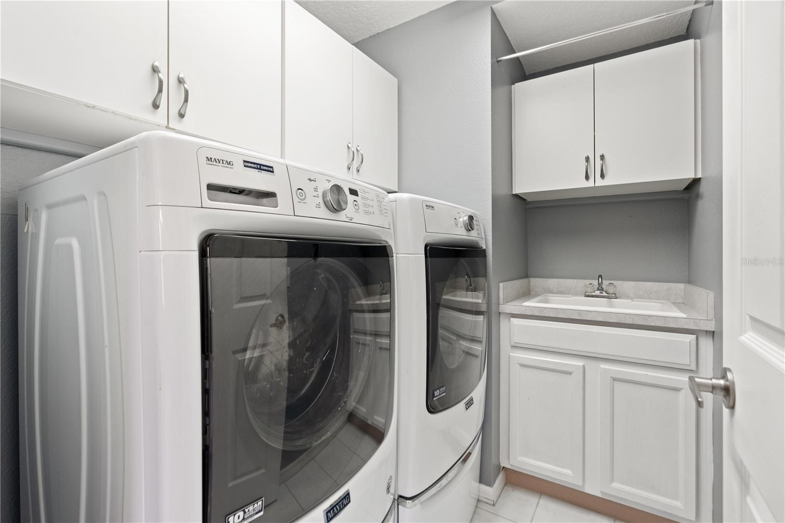 Image 7 of 31 For 9224 Halberg Drive