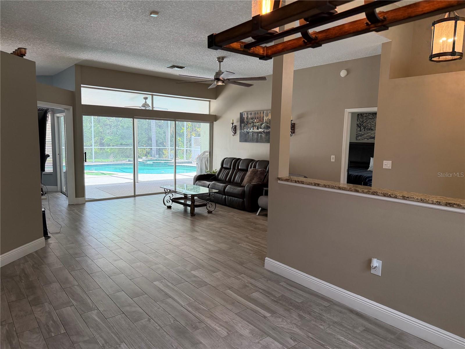 Image 17 of 40 For 1616 Kinsmere Drive