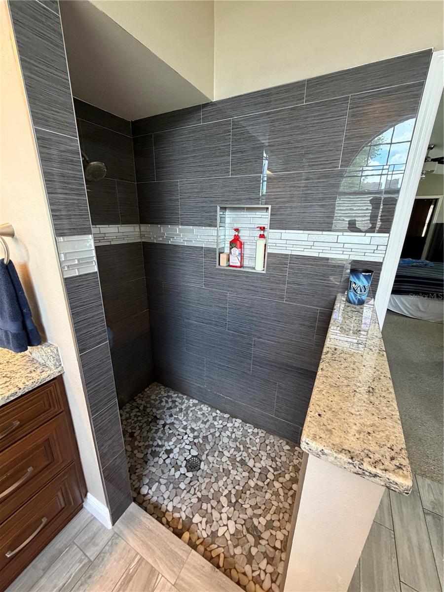 Image 19 of 40 For 1616 Kinsmere Drive