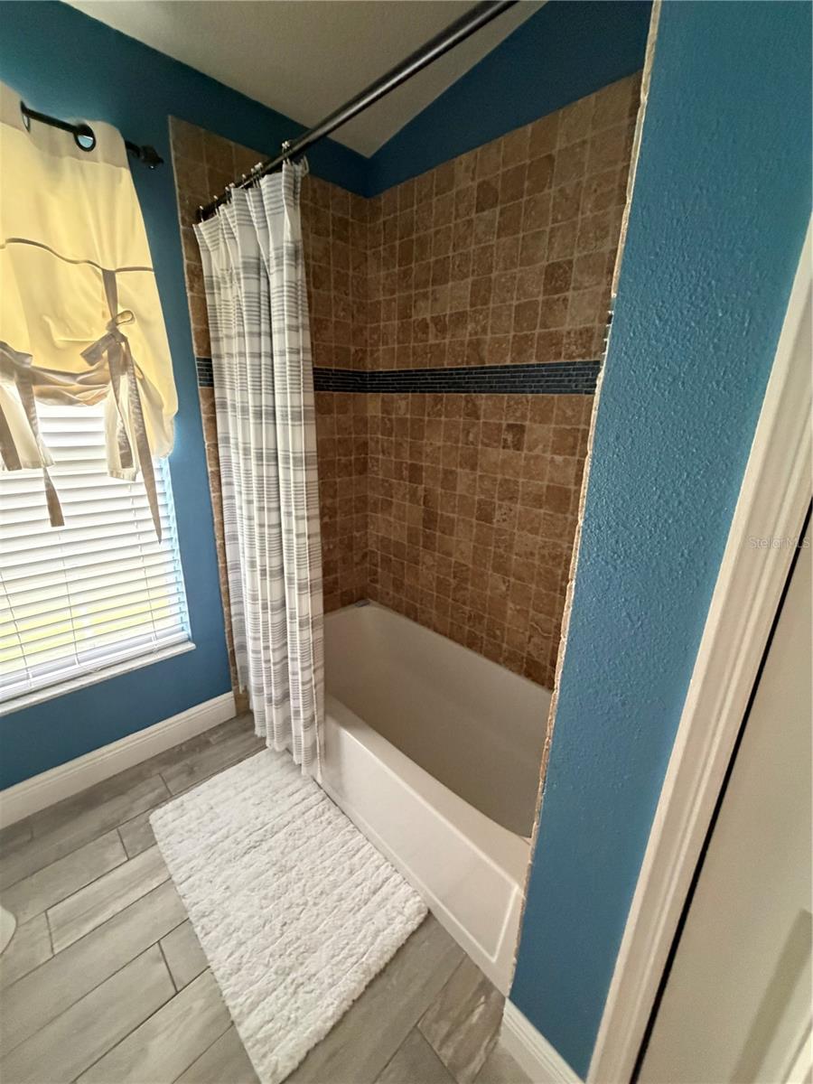 Image 39 of 40 For 1616 Kinsmere Drive