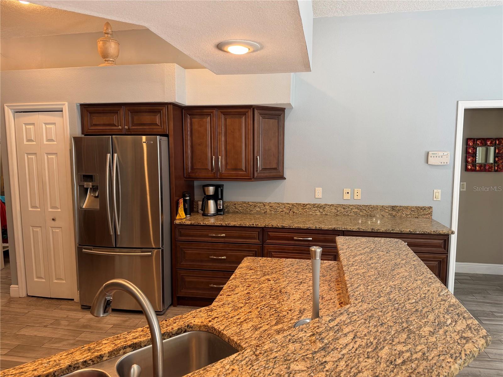 Image 6 of 40 For 1616 Kinsmere Drive