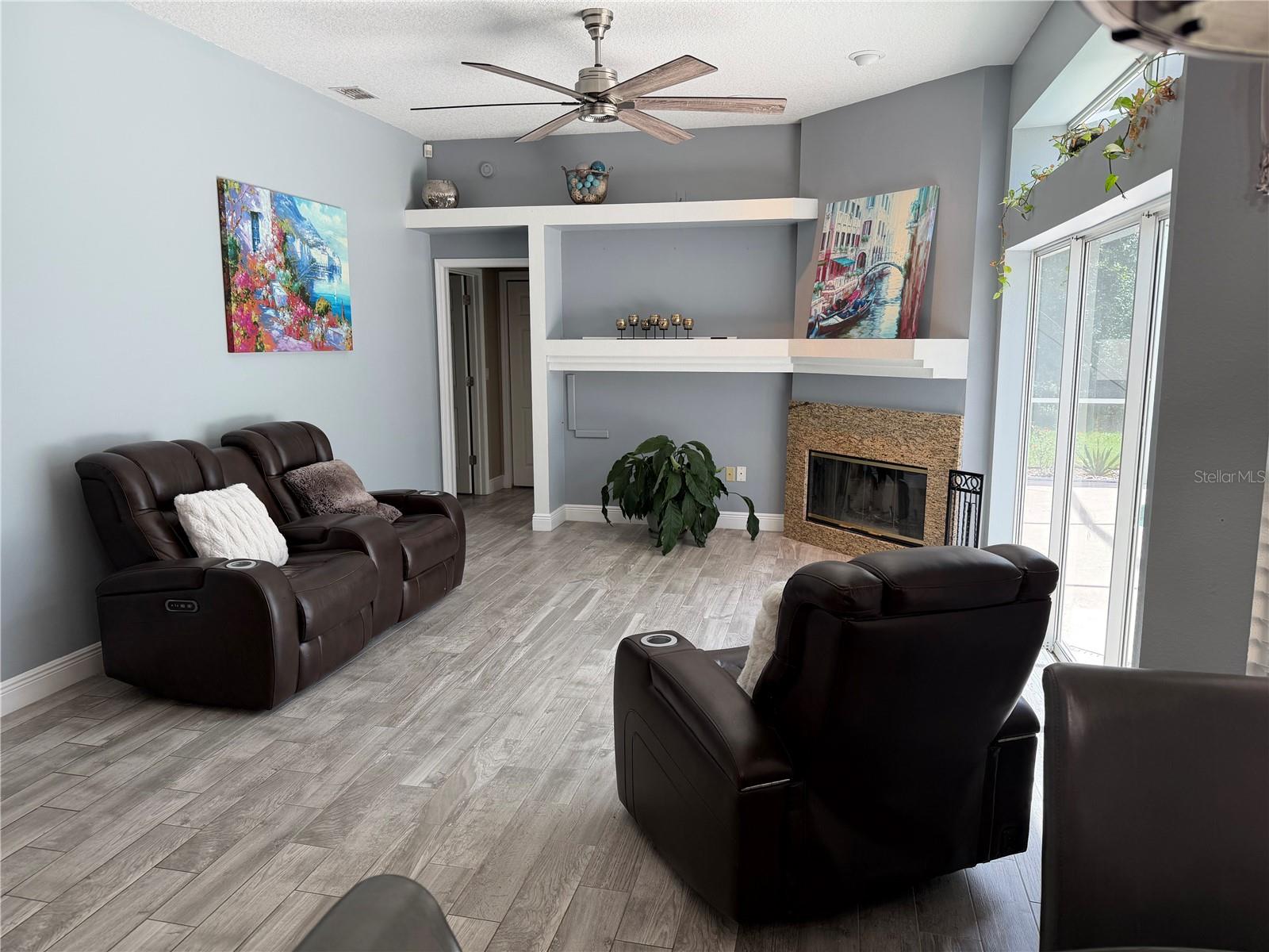 Image 9 of 40 For 1616 Kinsmere Drive