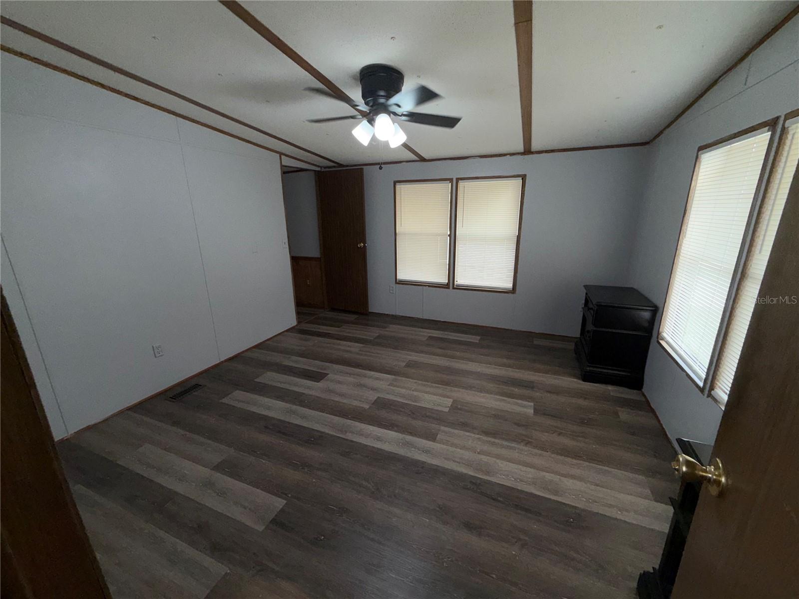 Image 13 of 27 For 34321 Countryside Drive