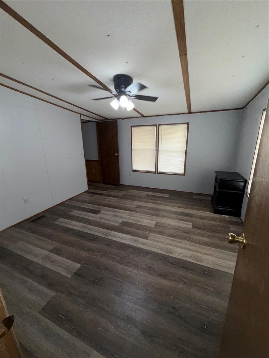 Image 14 of 27 For 34321 Countryside Drive