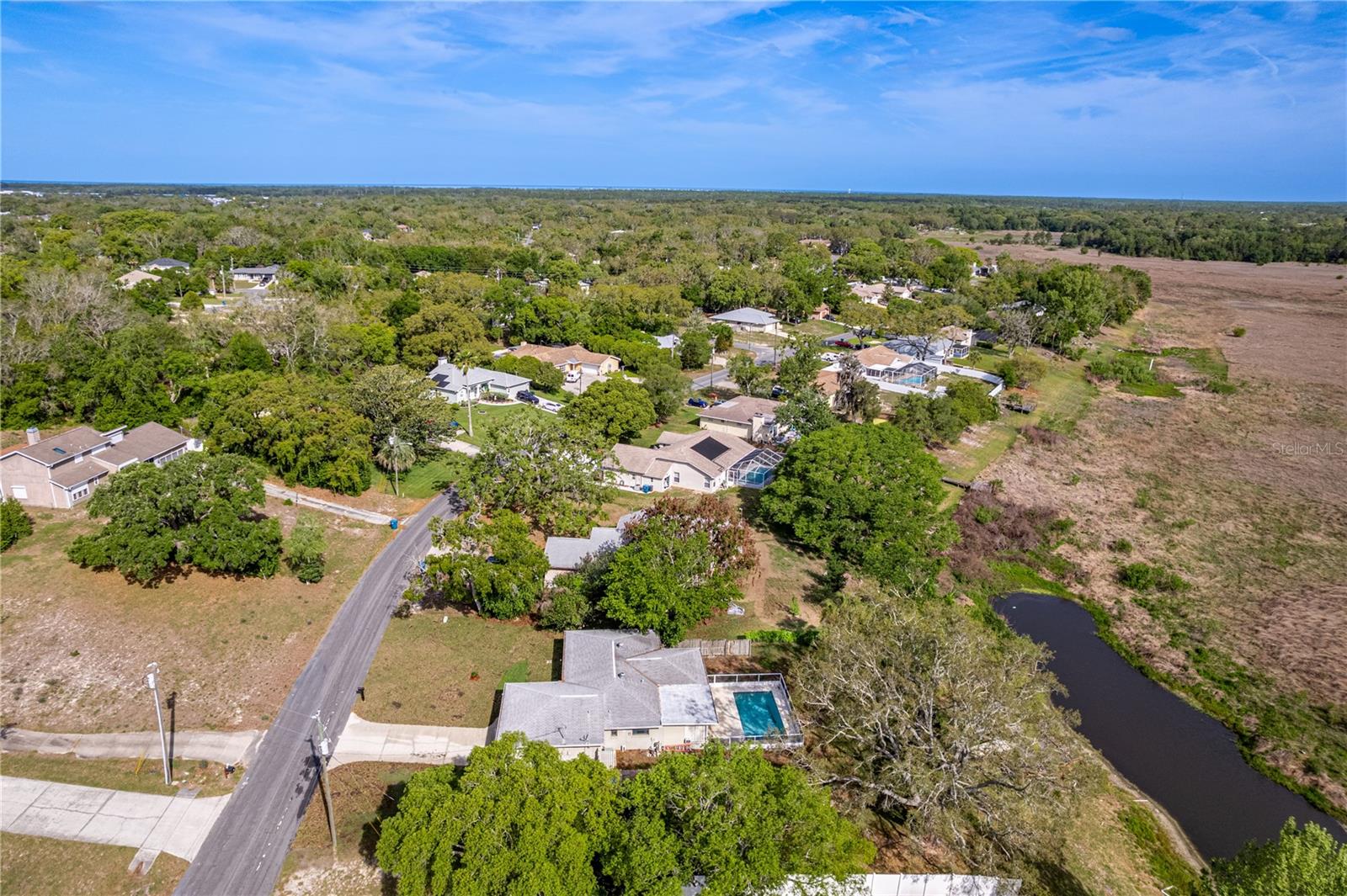 Image 26 of 58 For 1358 Ivydale Road