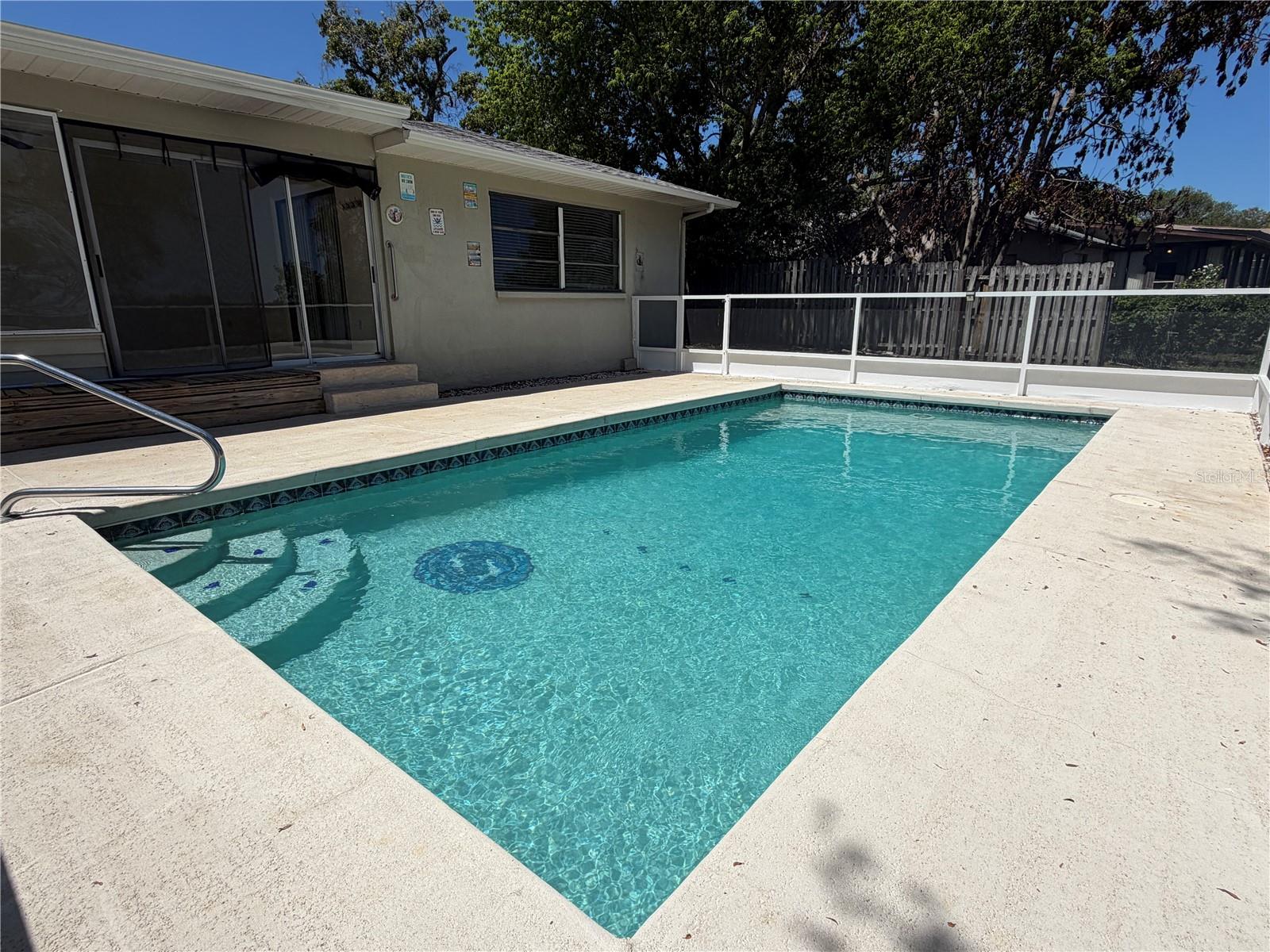 Image 45 of 58 For 1358 Ivydale Road