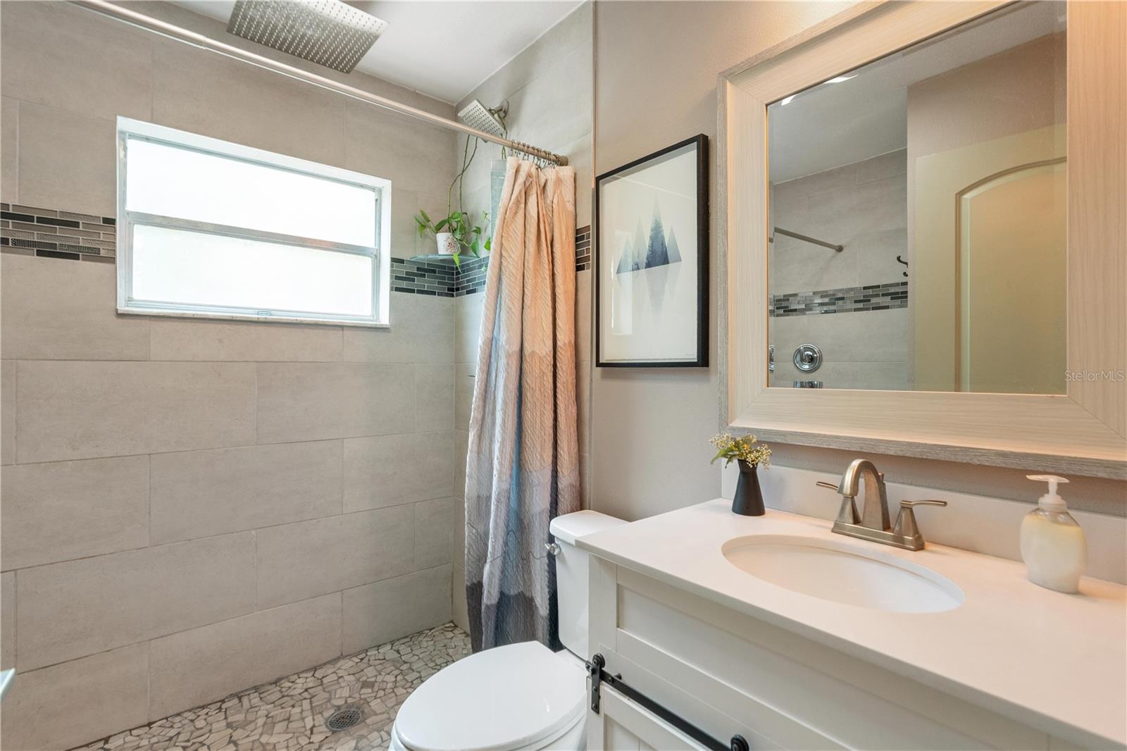 Image 15 of 39 For 8901 Wayward Circle