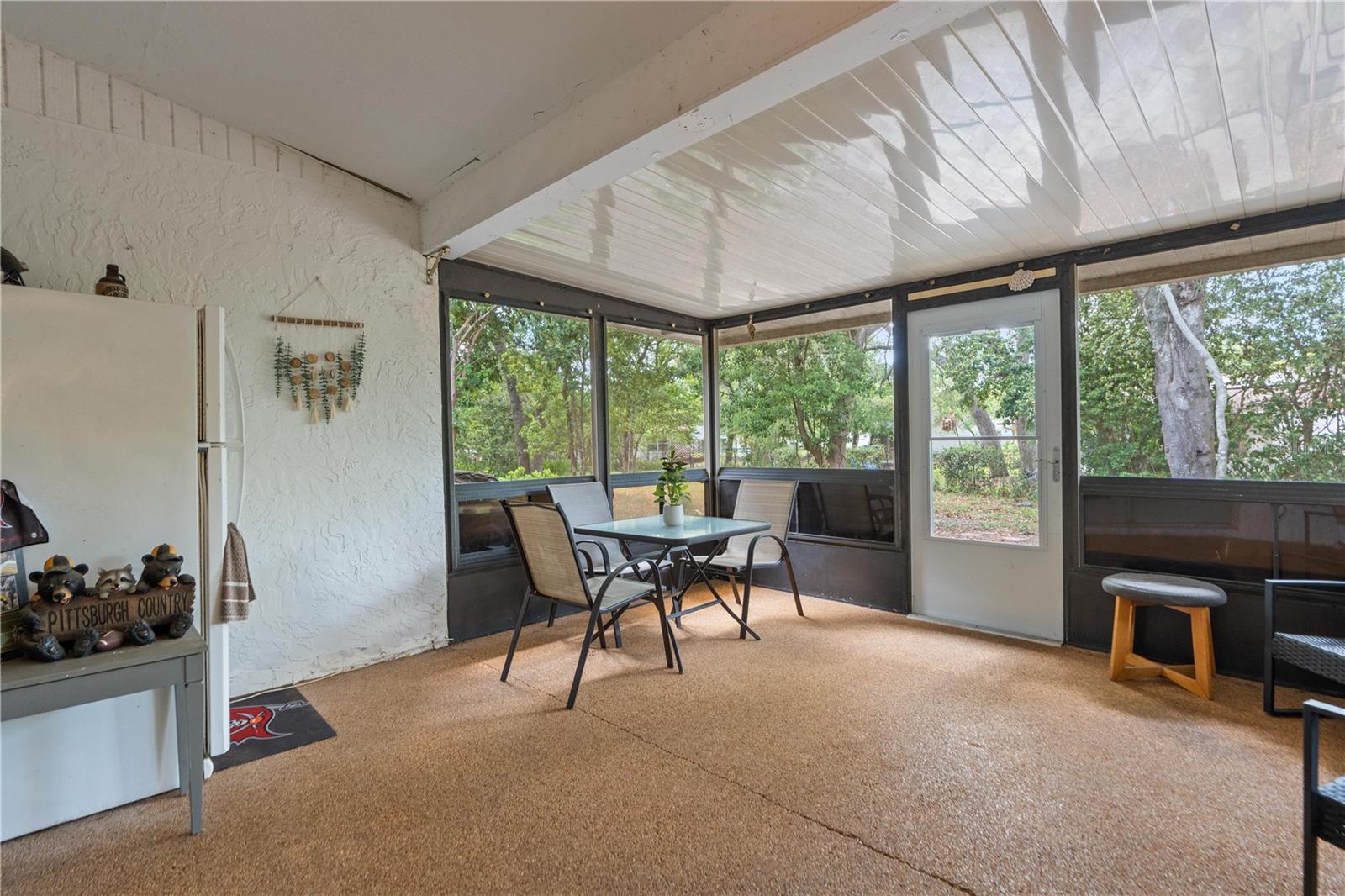 Image 20 of 39 For 8901 Wayward Circle