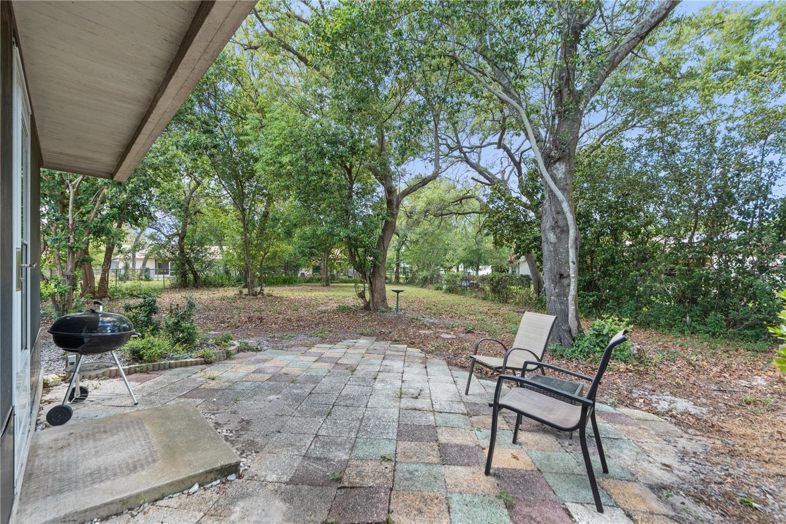 Image 24 of 39 For 8901 Wayward Circle