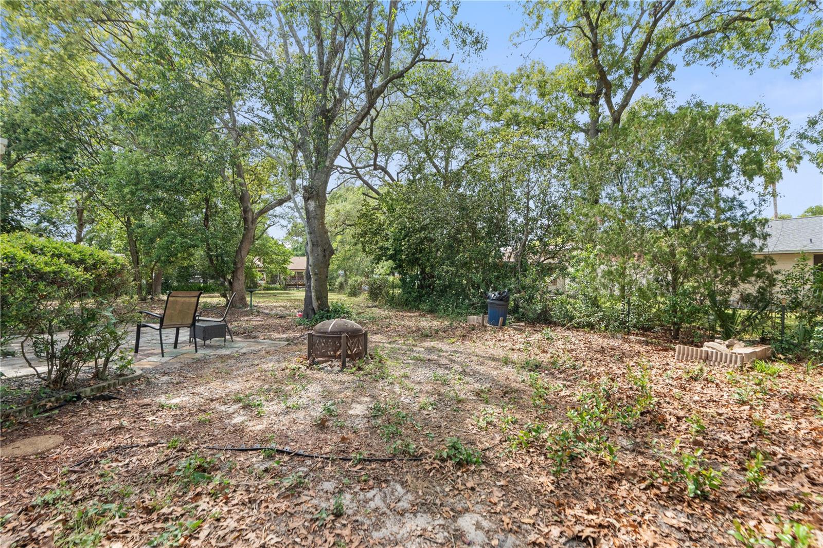 Image 28 of 39 For 8901 Wayward Circle