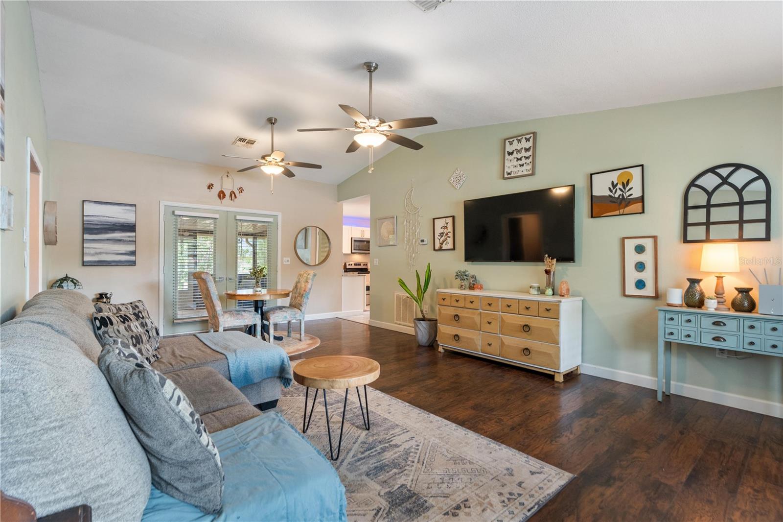 Image 6 of 39 For 8901 Wayward Circle