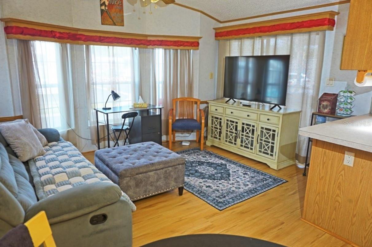 Image 2 of 42 For 21145 Lazy Days Circle