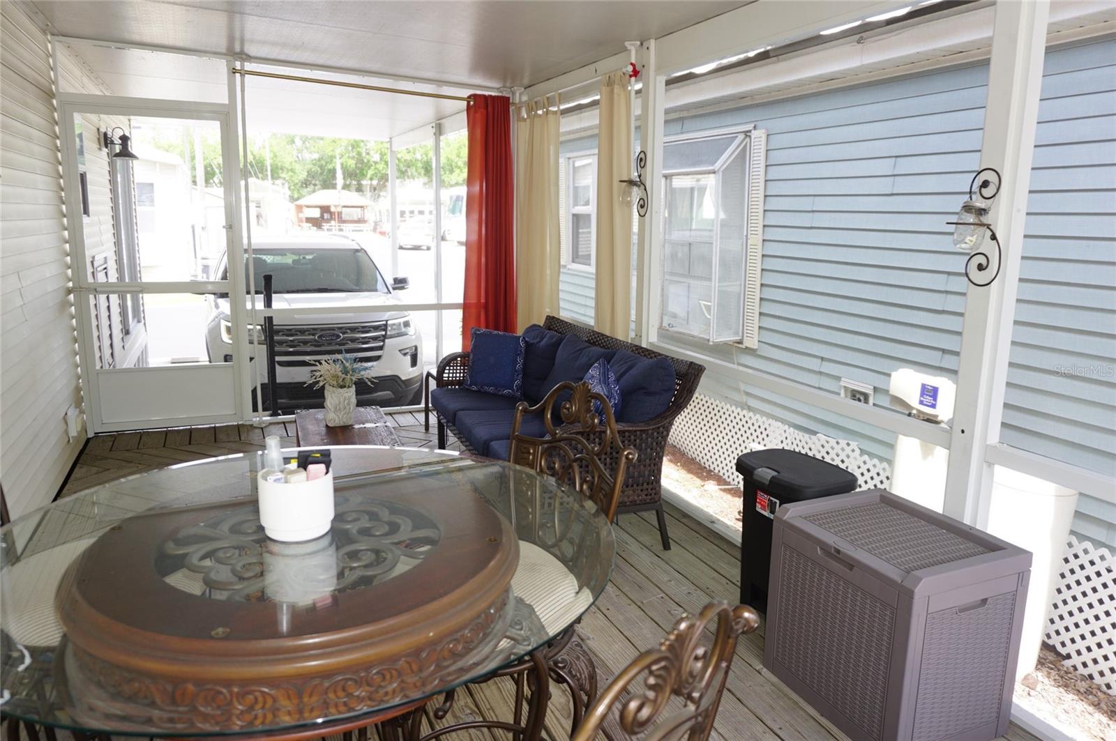 Image 38 of 42 For 21145 Lazy Days Circle